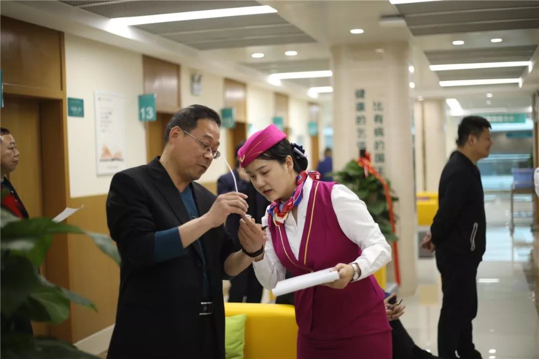 延安24小时套医保卡(北京医保卡使用指南)