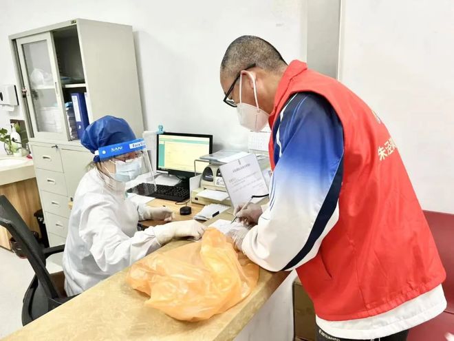 延安24小时高价回收医保(24小时高价回收医保医保套出)